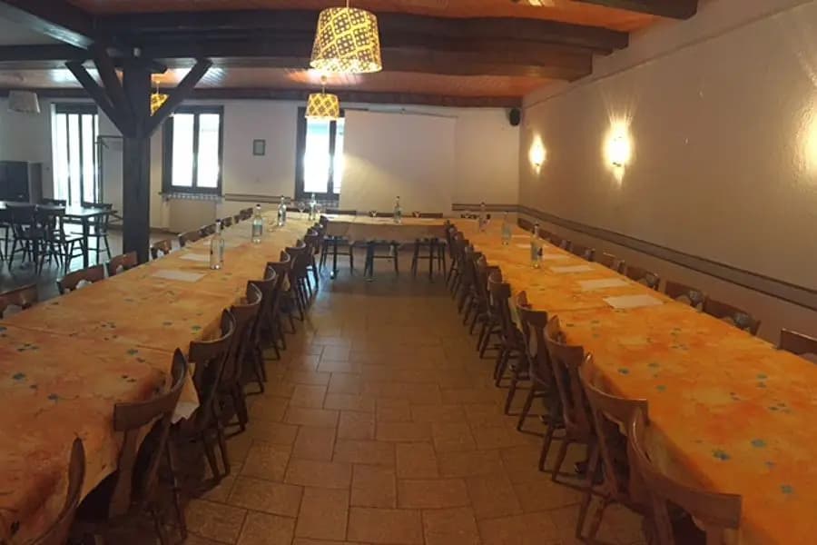 Hôtel-Restaurant Les Grottes