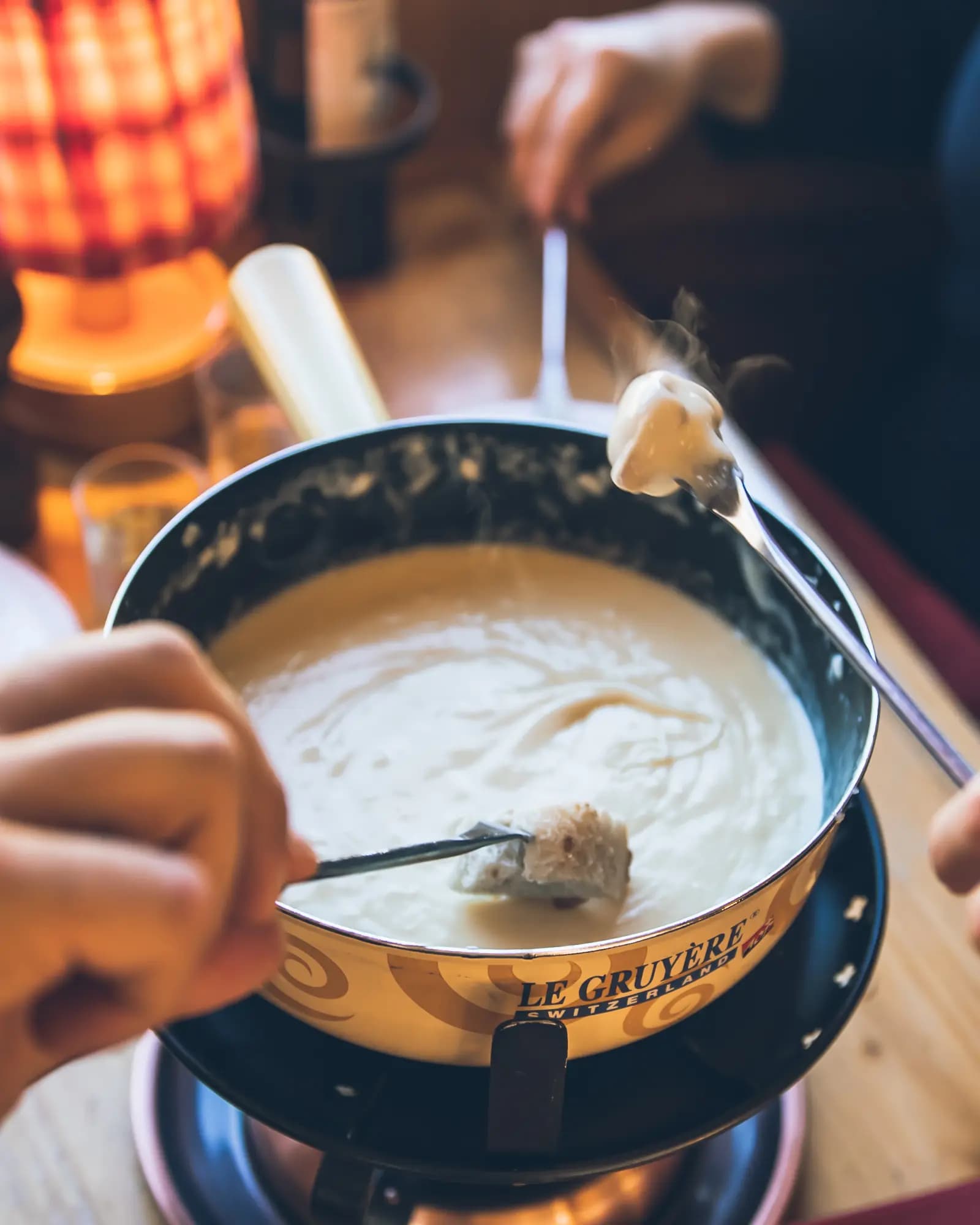 Sortie en Train Rétro : évadez-vous du train-train quotidien le temps d'une fondue !