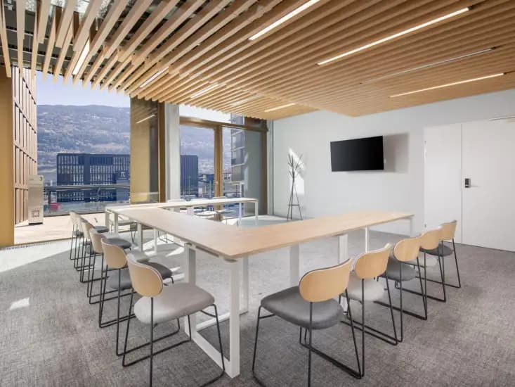 Holiday Inn Express & Suites Sion
